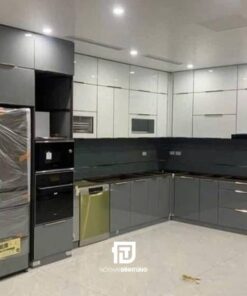 Tủ bếp acrylic bóng gương